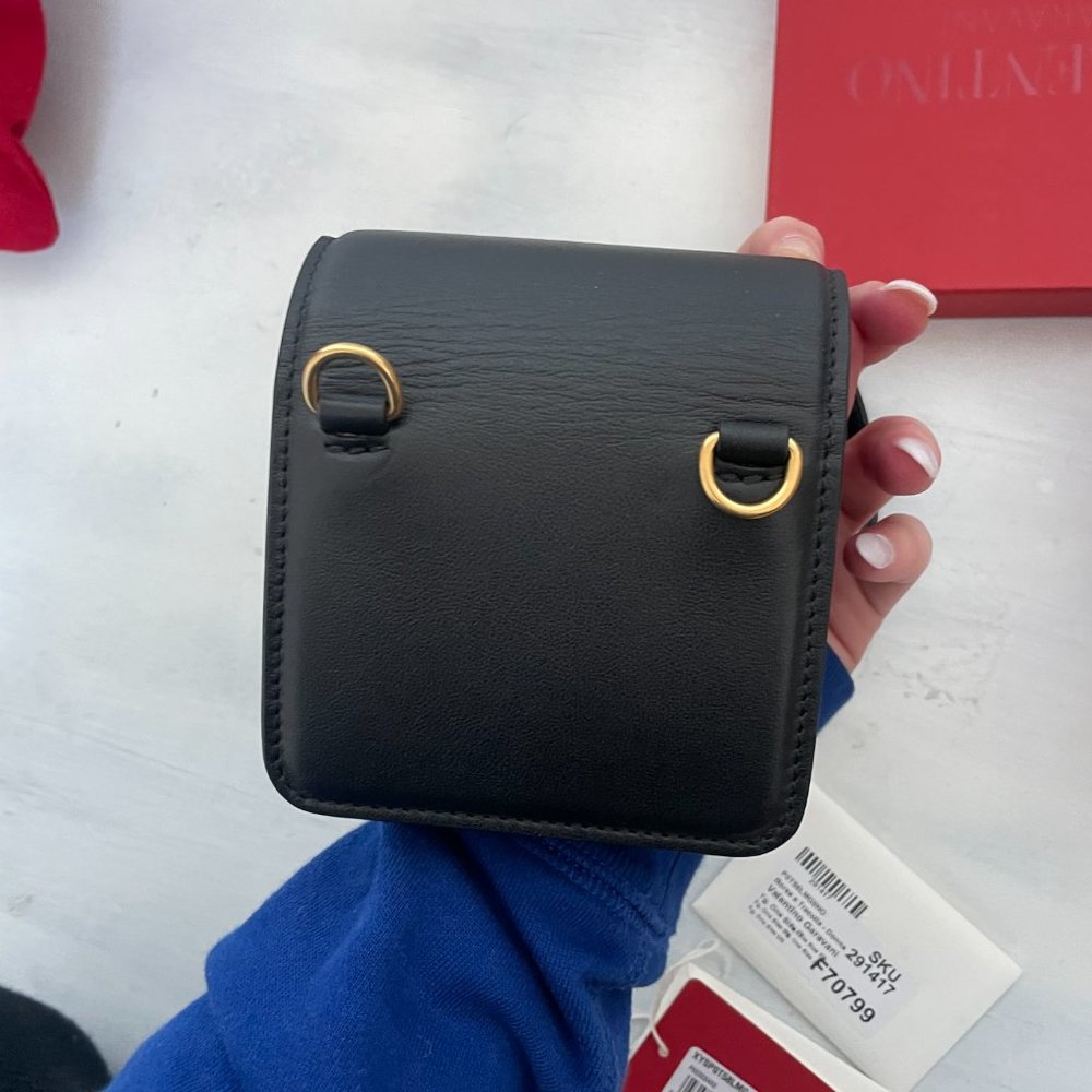 ❌SOLD❌Valentino Garavani Mini Square Bag Black Calfskin Leather Signature VLogo - Picture 12 of 12